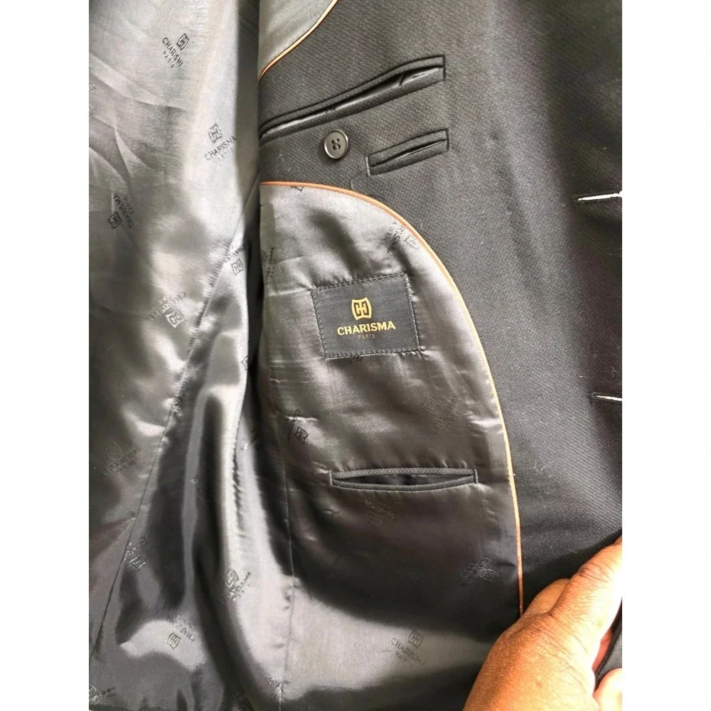Charisma Cashmere Black Men Blazer Jacket Size 42R Two-Button Single-Breasted No